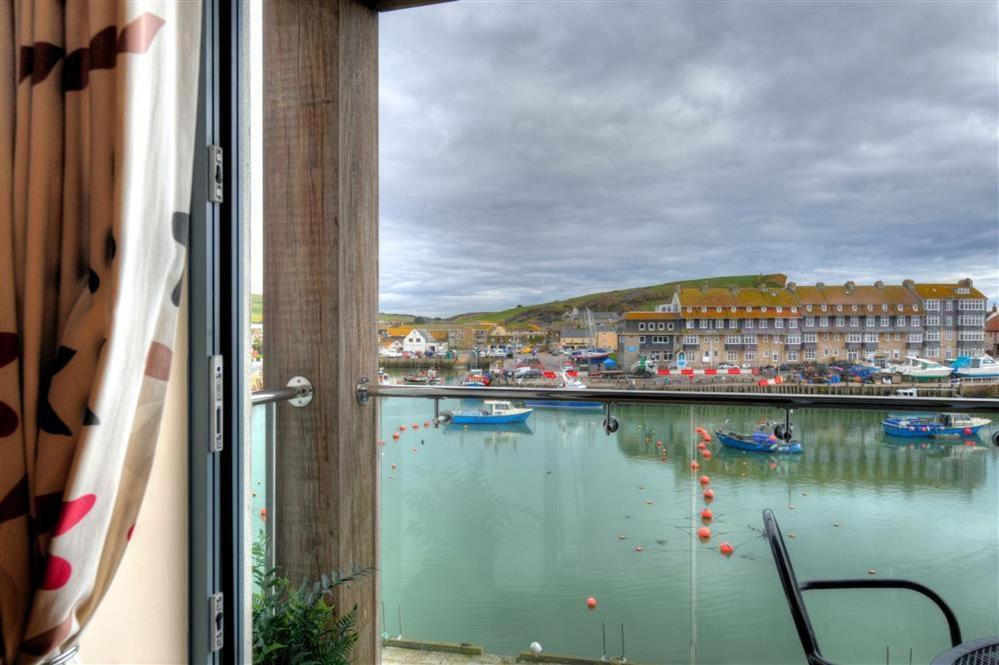 Apartment Sandstones West Bay